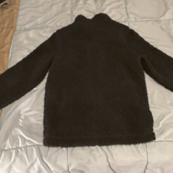 H&M Men's Black Regular Fit Teddy - Picture 2 of 2